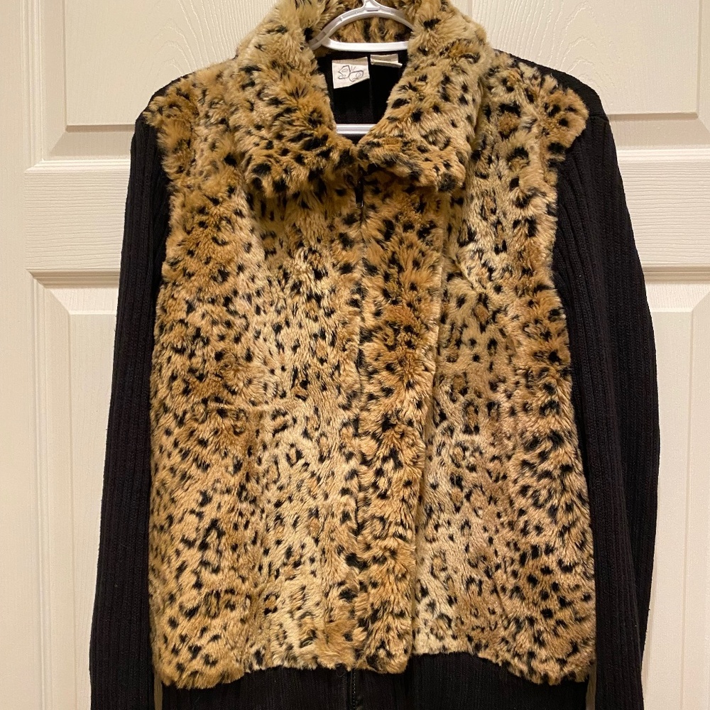 Faux Leopard Fur Front Black Knit Women's Sweater Jacket